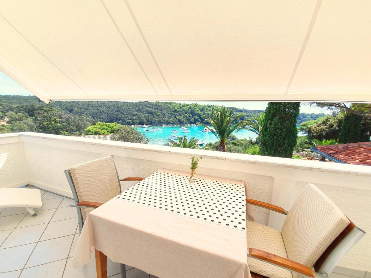 Villa Lucija 라브 외부 사진