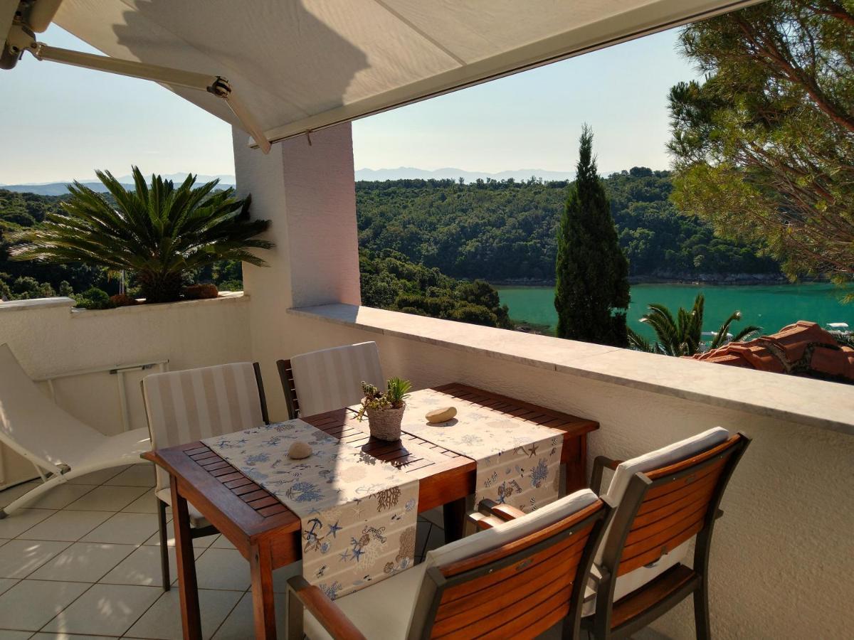 Villa Lucija 라브 외부 사진