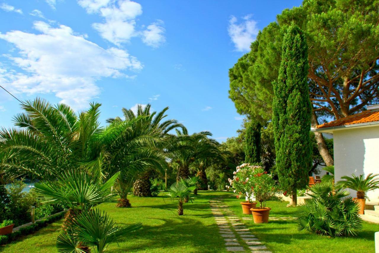 Villa Lucija 라브 외부 사진