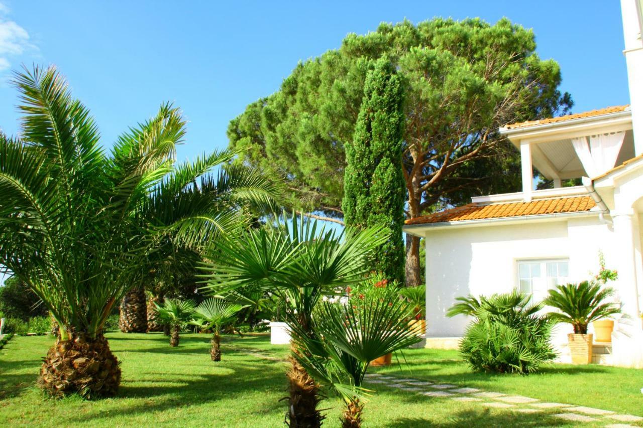Villa Lucija 라브 외부 사진